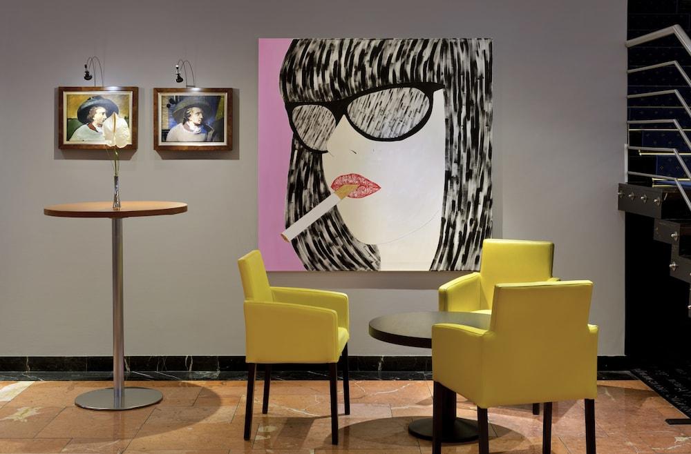Savigny Frankfurt Hotel