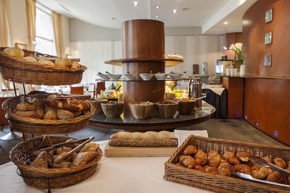 Savigny Frankfurt Hotel 4*